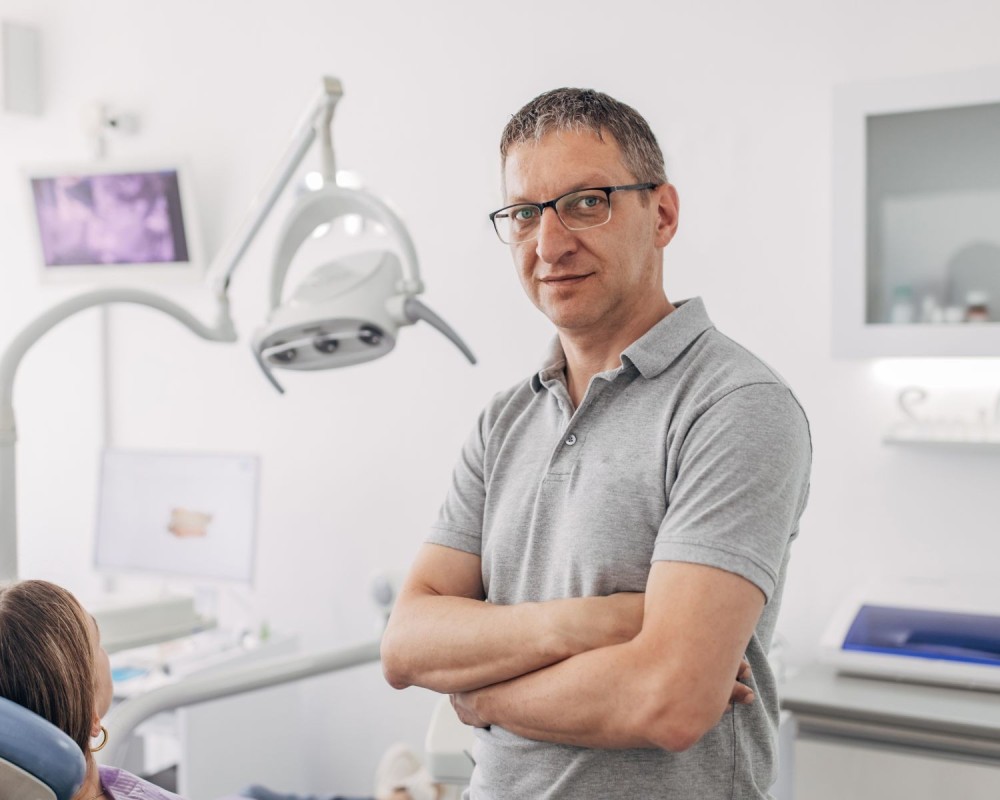 Dr. Tim’s Journey to Financial Freedom, After Divorce, with 4 Dental Practises & a Heavily Concentrated Apartment Portfolio
